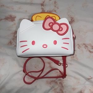 NWOT Hello Kitty Loungefly Toaster Crossbody